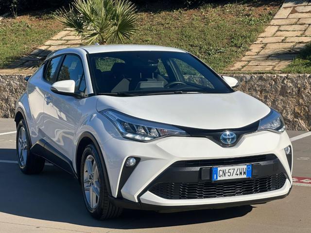 TOYOTA C-HR 1.8 Hybrid E-CVT Business UNIPRO+IVA ESPOSTA!