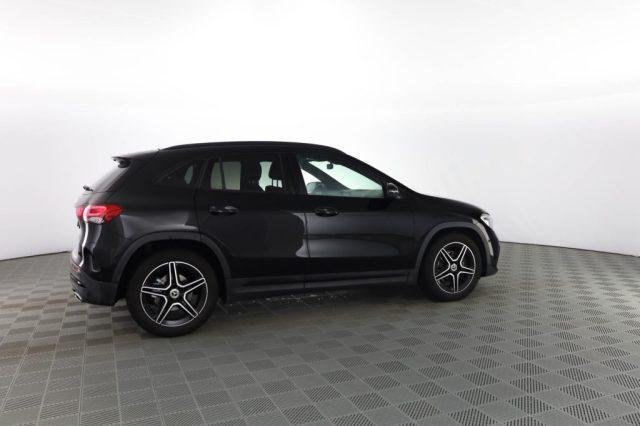 MERCEDES-BENZ CLA sse GLA GLA 180 Automatic Premium