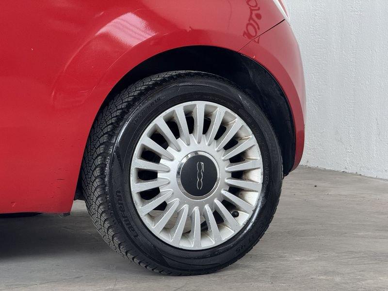 FIAT 500 1.2 Lounge 69cv NEOPATENTATI 160.000 km 2 Proprietari
