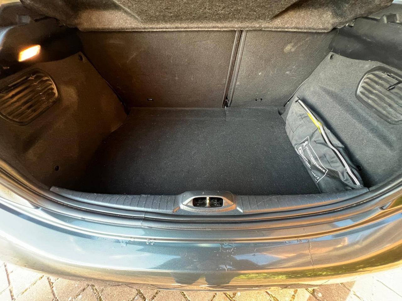 Peugeot 208 BlueHDi 75 5 porte Active