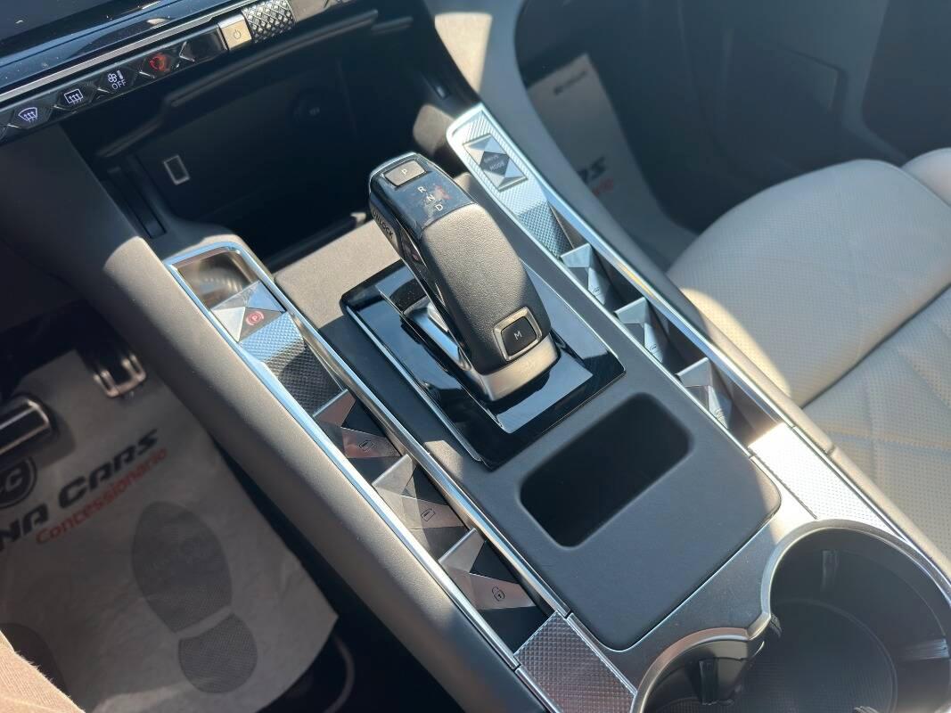 DS DS 7 1.5 bluehdi Esprit de Voyage 130cv AUTOMATICA