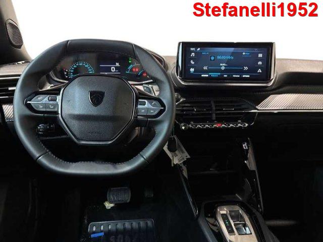 PEUGEOT 2008 1.2 hybrid Style 136cv e-dcs6