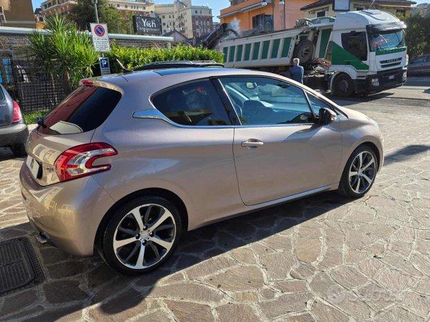 PEUGEOT 208 1.6 8V e-HDi 115 CV 3p. Allure FULL