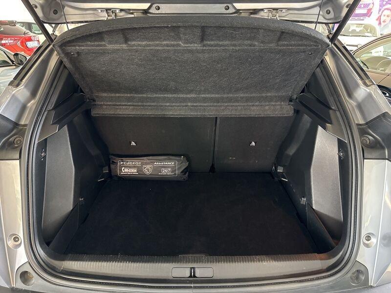 Peugeot 2008 BlueHDi 130 S&S EAT8 GT