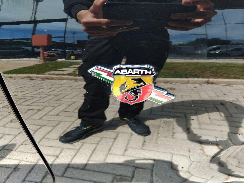 Abarth 695 500 MY22 595 & 1.4 Turbo T-Jet180cv