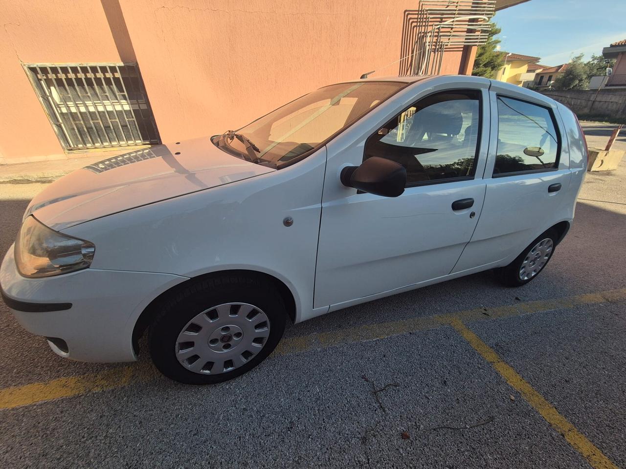 Fiat Punto 1.2 benzina 60cv 5 porte 2010