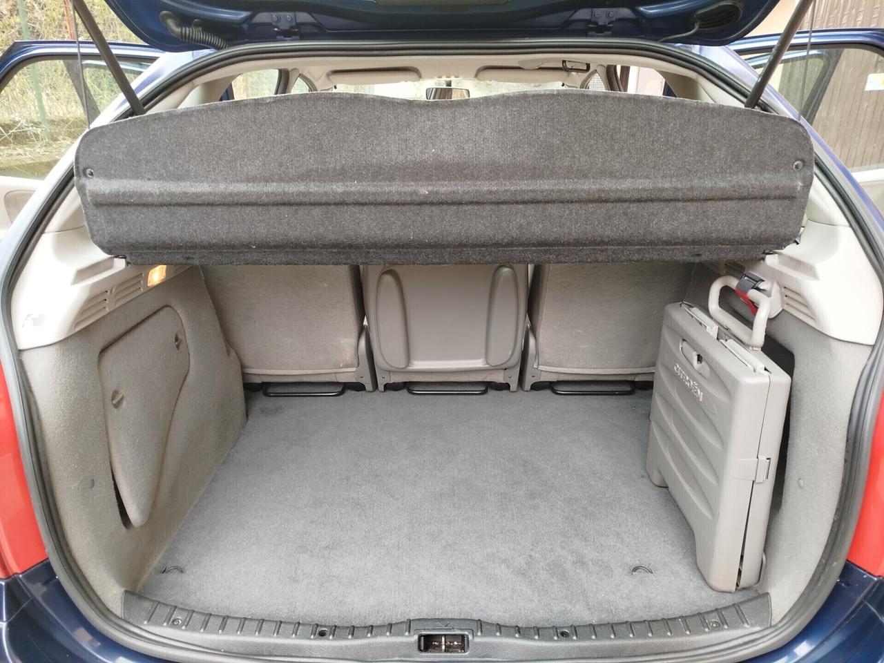 Citroen Xsara Picasso 1.6 BENZINA 95cv / 68.000km