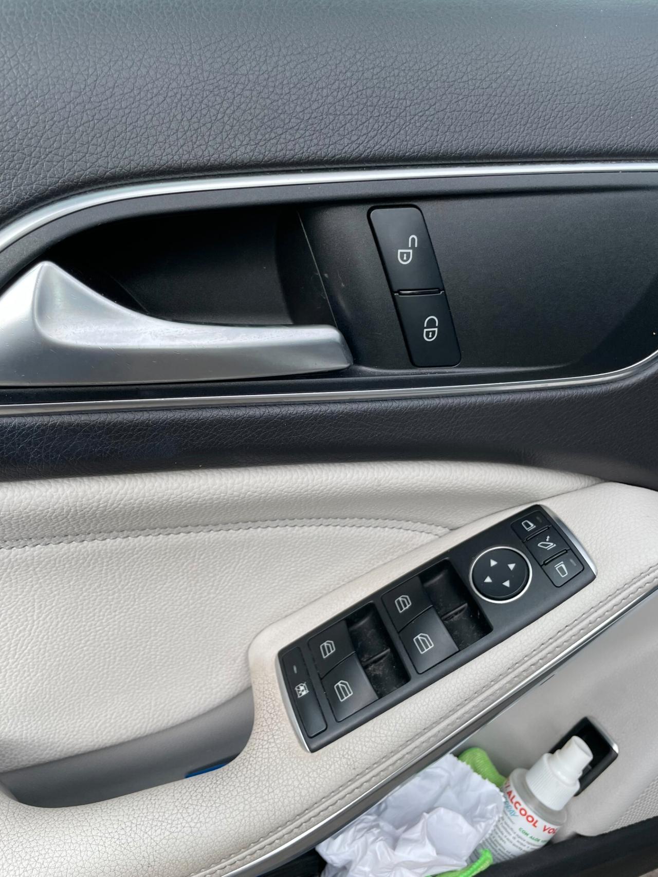 Mercedes-benz GLA 200 d Automatic 4Matic Sport