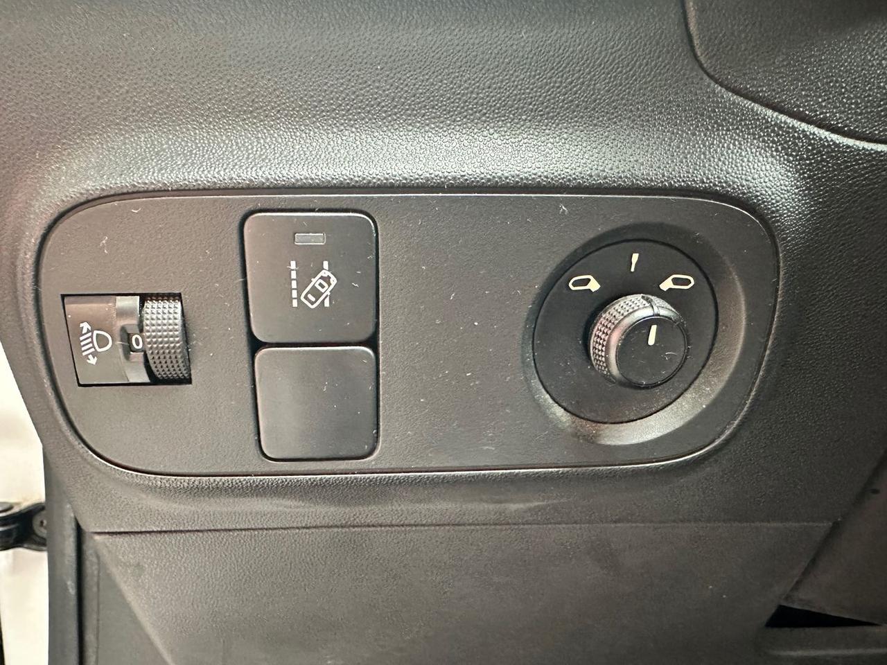 Citroen C3 Shine 1.6 Blue HDi 75