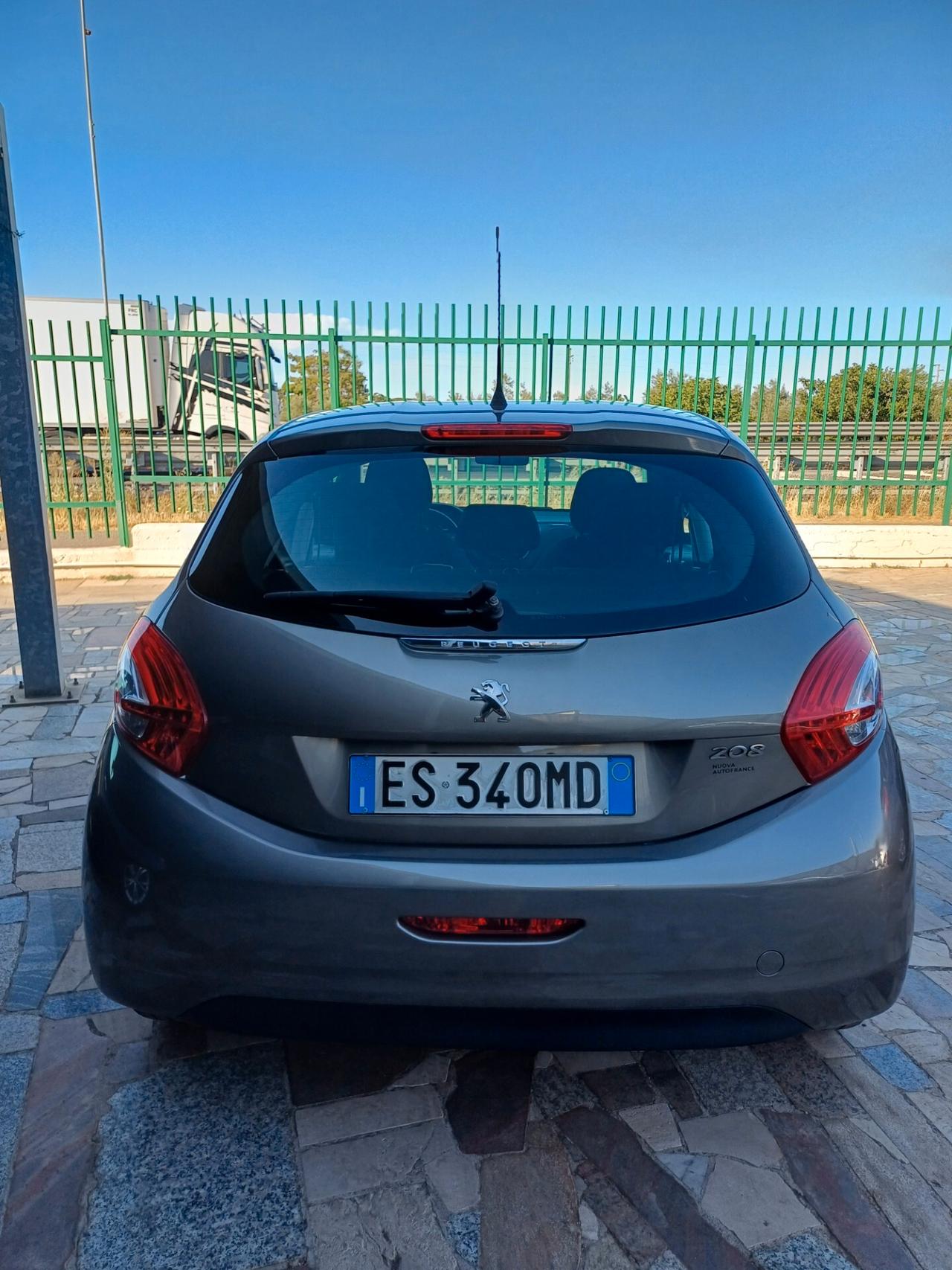 Peugeot 208 1.4 HDi 68 CV 5 porte Active