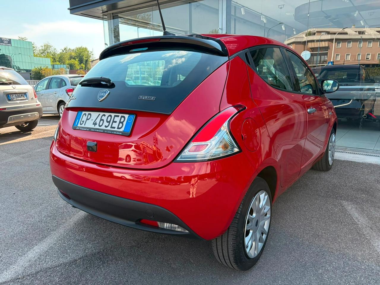 Lancia Ypsilon 1.0 FireFly 5 porte S&S Hybrid Gold