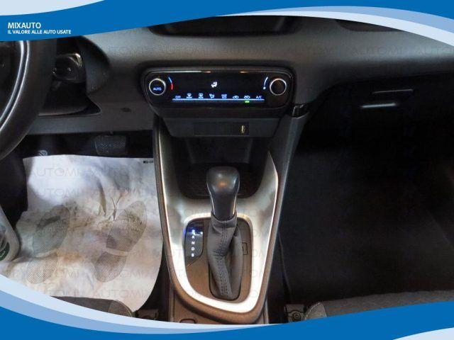 TOYOTA Yaris Hybrid 1.5 5 Porte Active AUT EU6