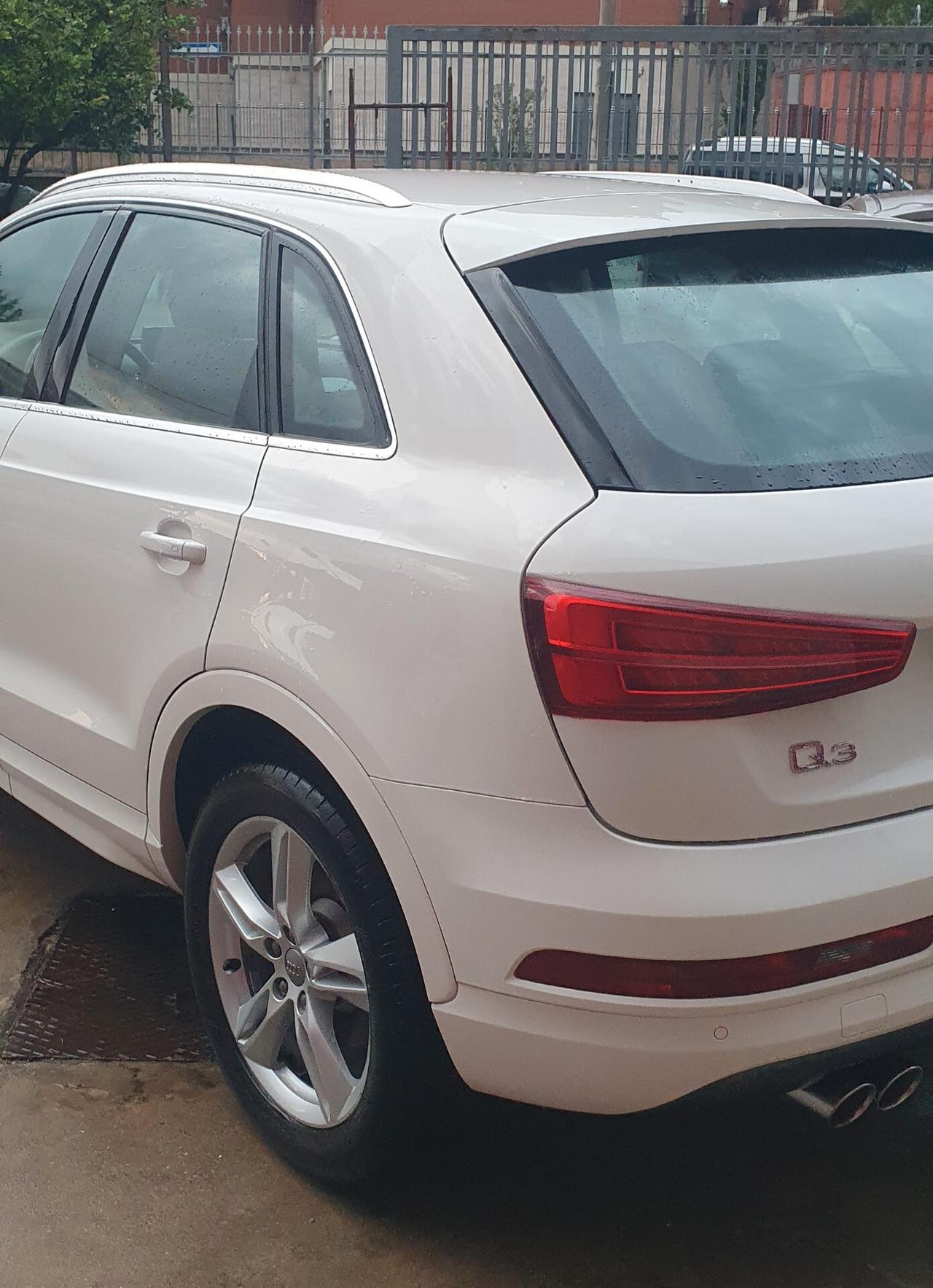 Audi Q3 2.0 TDI 150 CV Sport