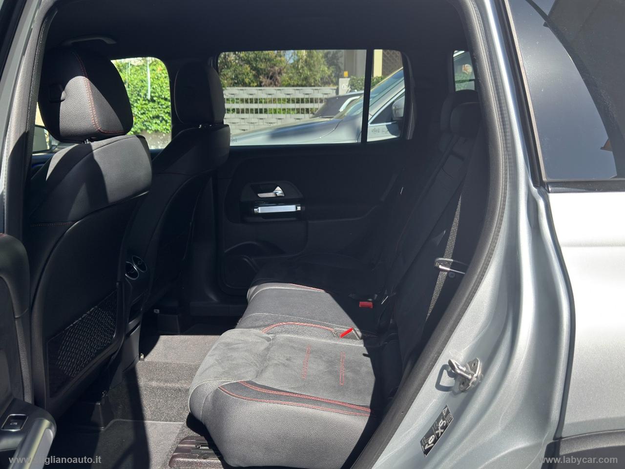 MERCEDES-BENZ GLB 180 d Automatic Premium