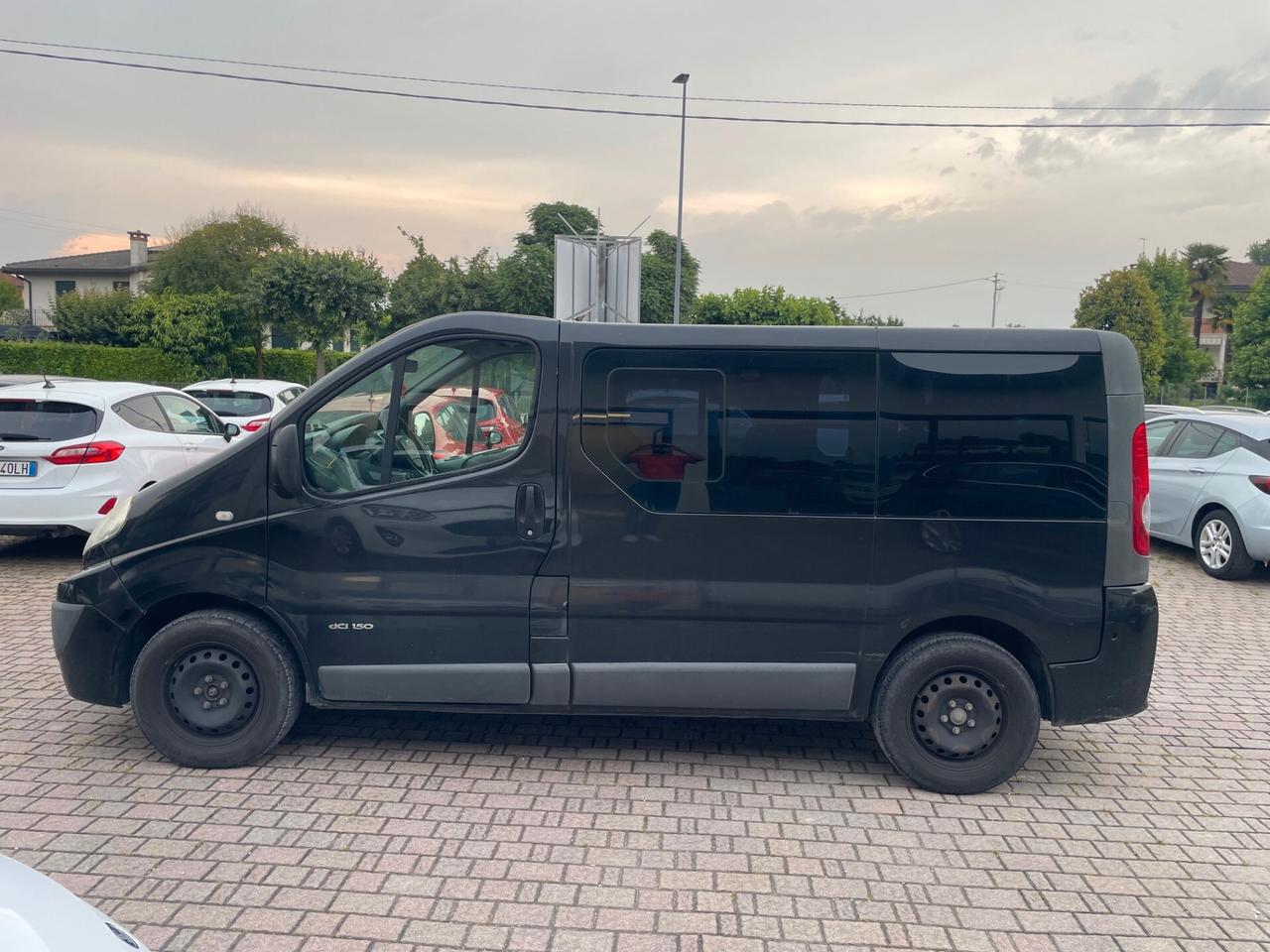 Renault Trafic T27 2.5 dCi/150 PC-TN Passenger Confort DPF