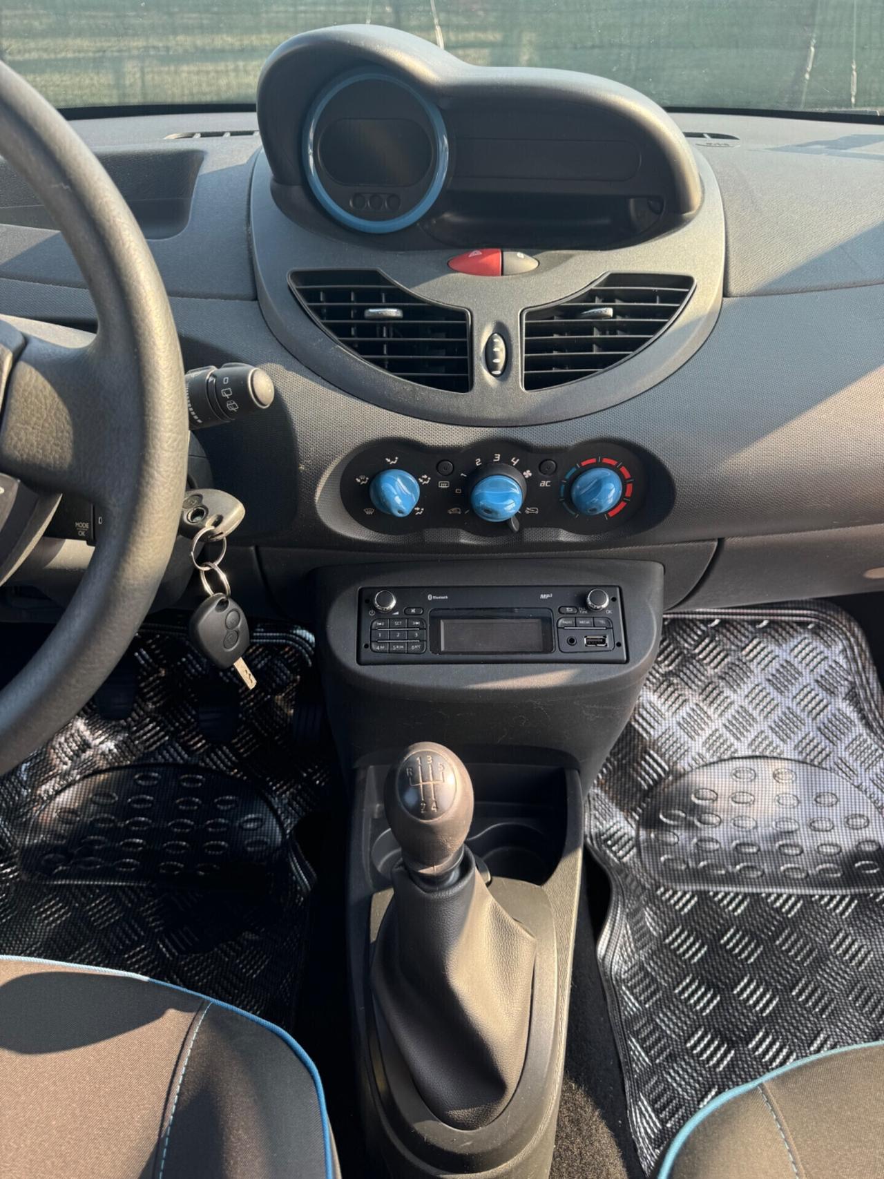 Renault Twingo 1.2 16V BVR Live