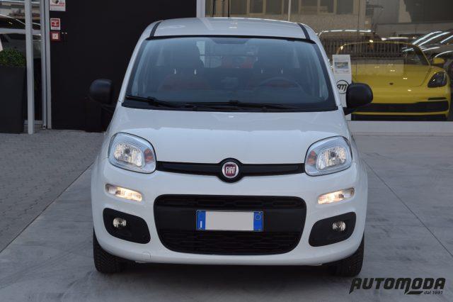 FIAT Panda 1.0 Hybrid Autocarro N1