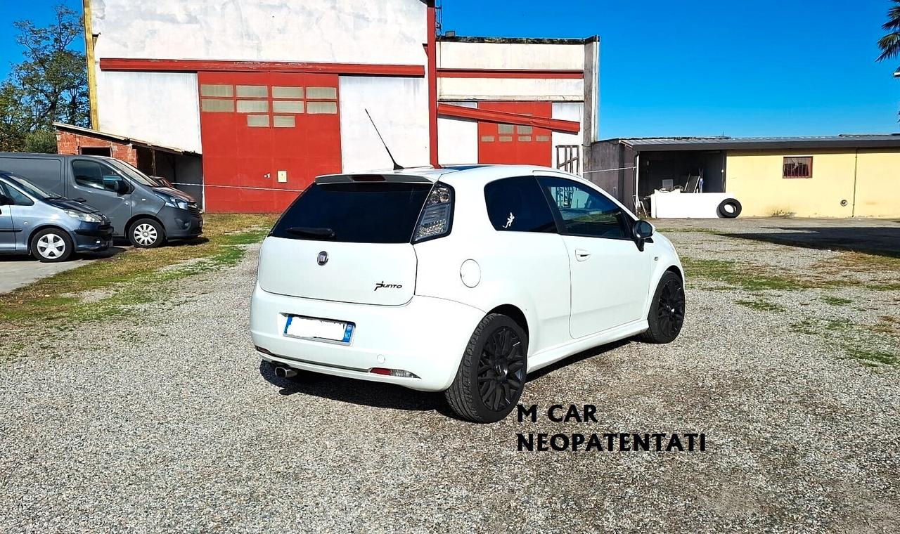Fiat Grande Punto 1.4 5 porte TJET 120CV SPORT
