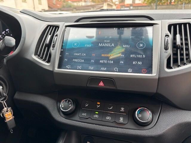 KIA SPORTAGE 1.7 CRDI VGT 2WD RETROCAMERA