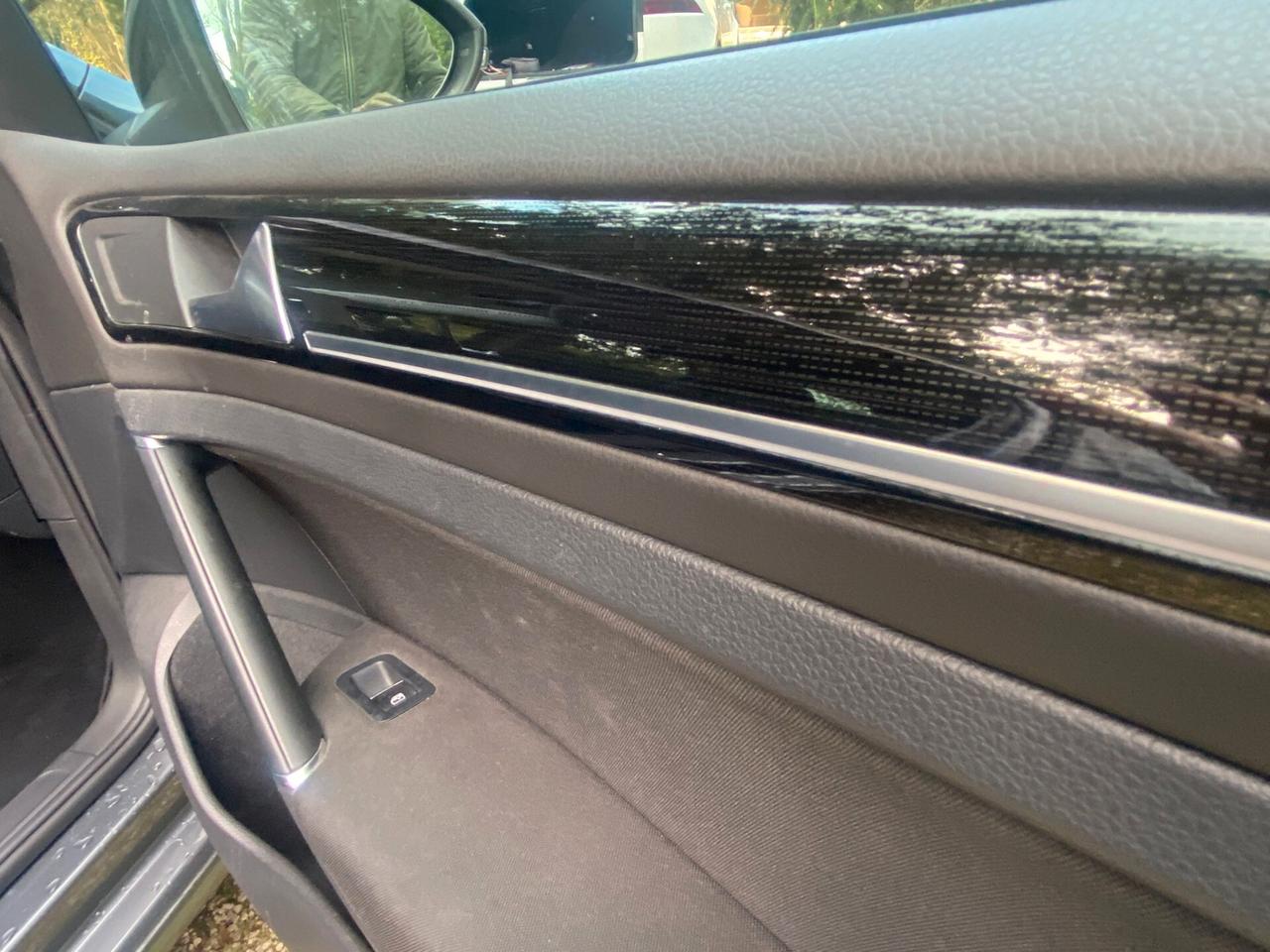 Volkswagen Golf 1.4 TGI DSG 5p. Highline BlueMotion