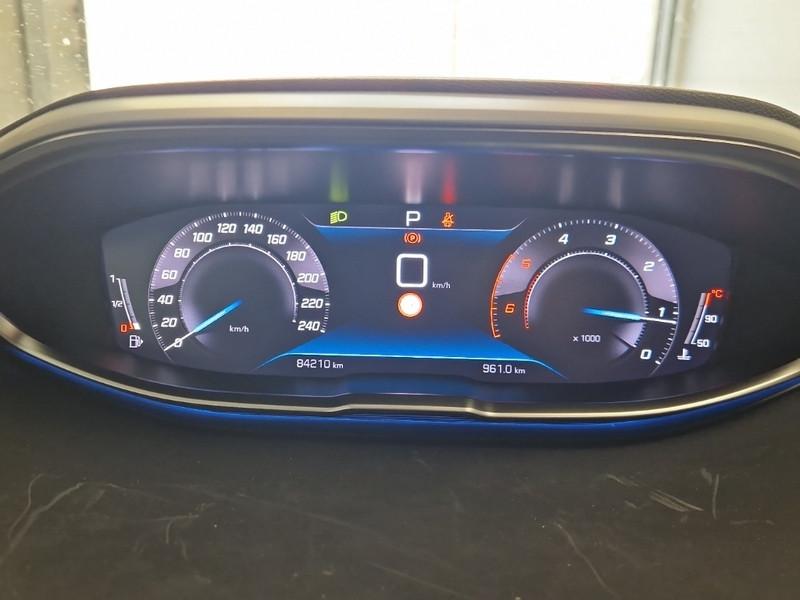 PEUGEOT 3008 BLUEHDI 130 EAT8 SES ALLURE SUV