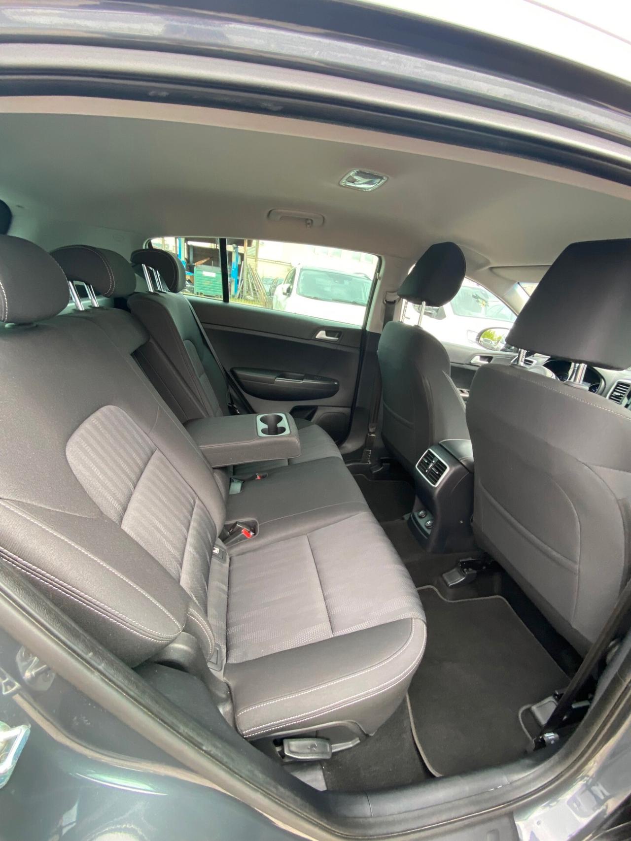 Kia Sportage 1.6 CRDI 115 CV 2WD Business Class