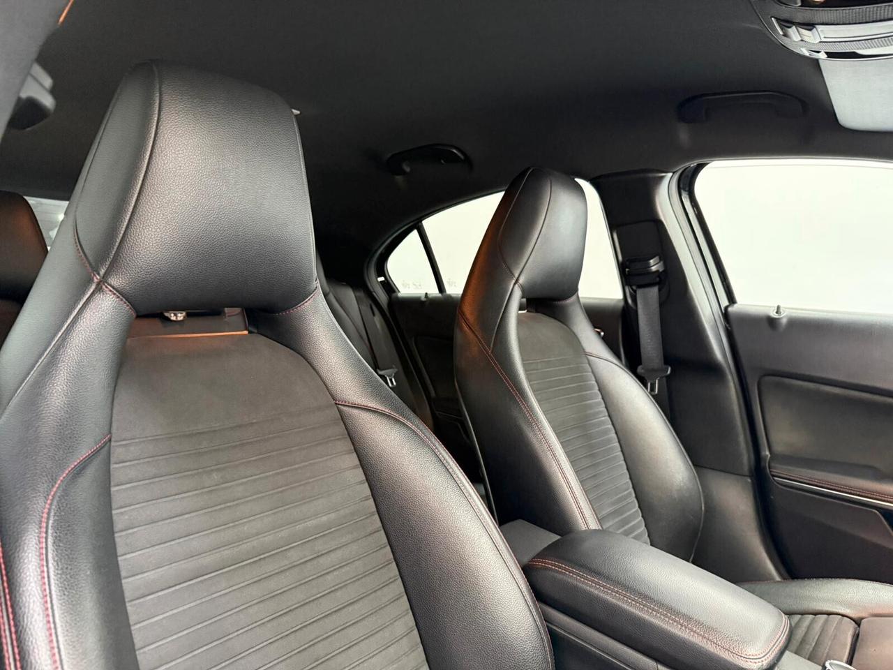 Mercedes-benz A 200 d 200d AMG Premium FULL LED