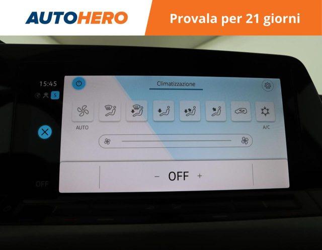 VOLKSWAGEN Golf 1.0 TSI EVO Life