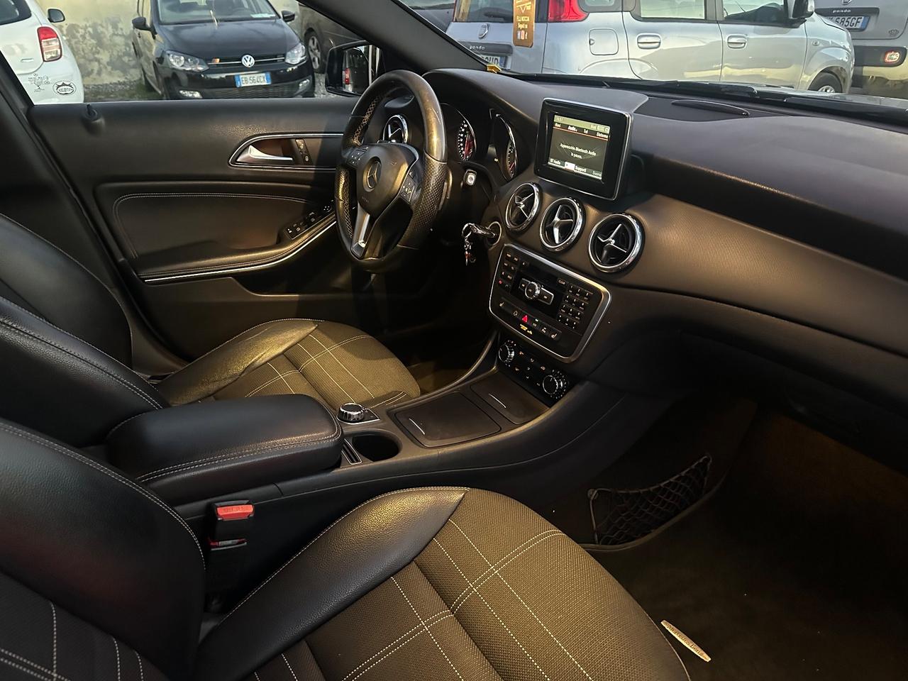 Mercedes-benz GLA 200 diesel 2015