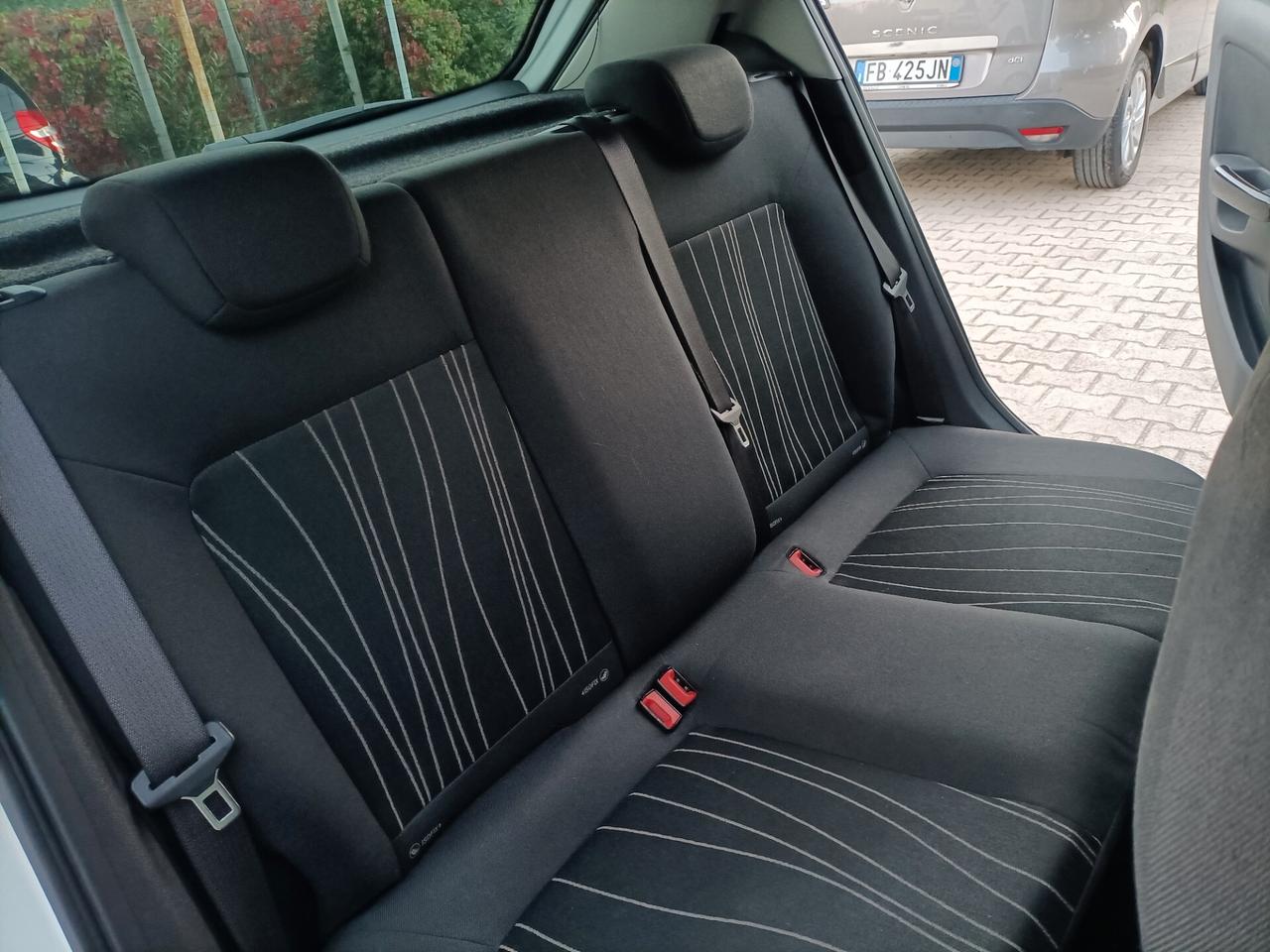 Opel Corsa 1.2 80CV 5 p. GPL-TECH Edition