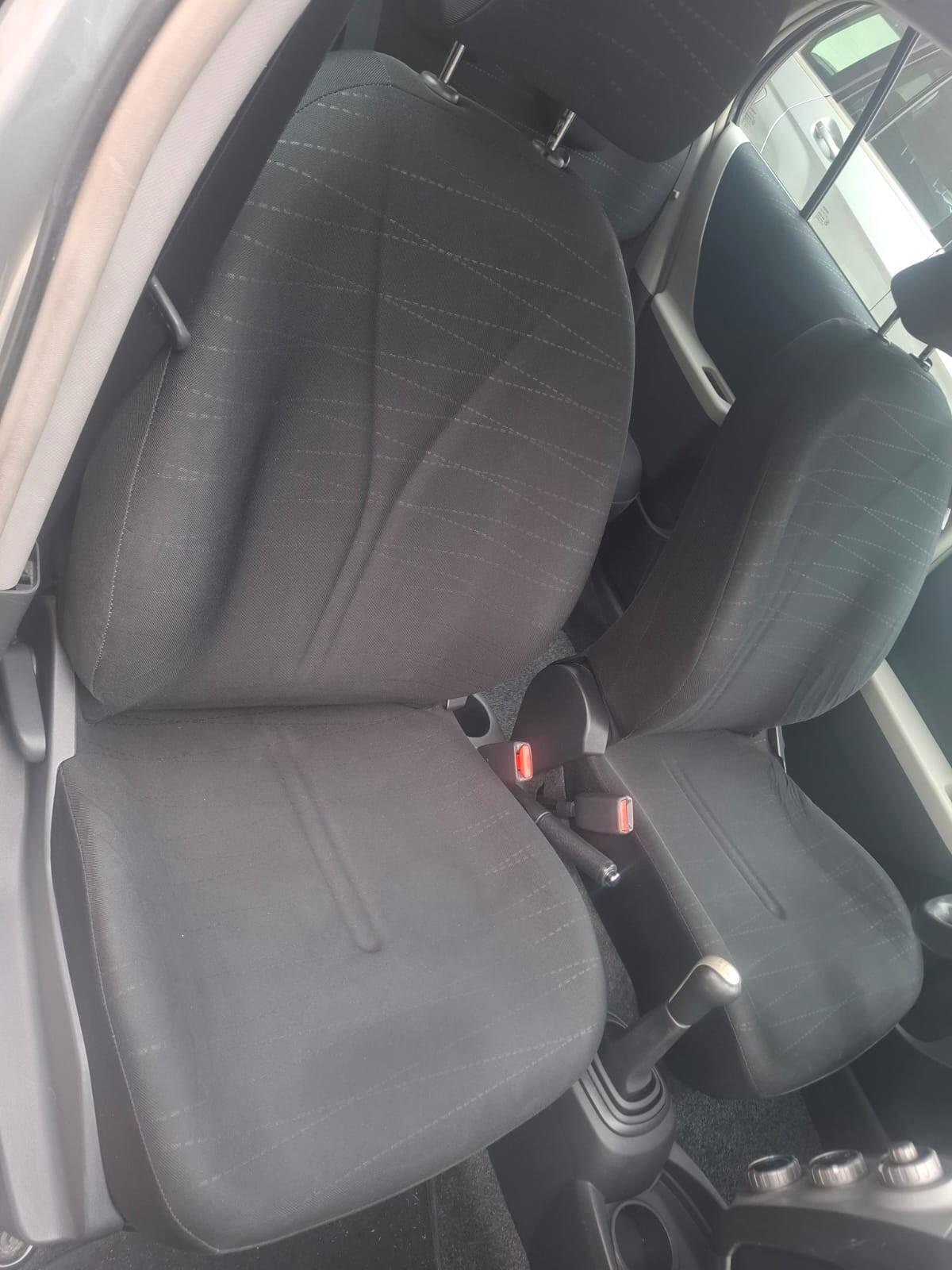 Toyota Yaris 1.3 5 porte Navi 87 Cv (64kw)