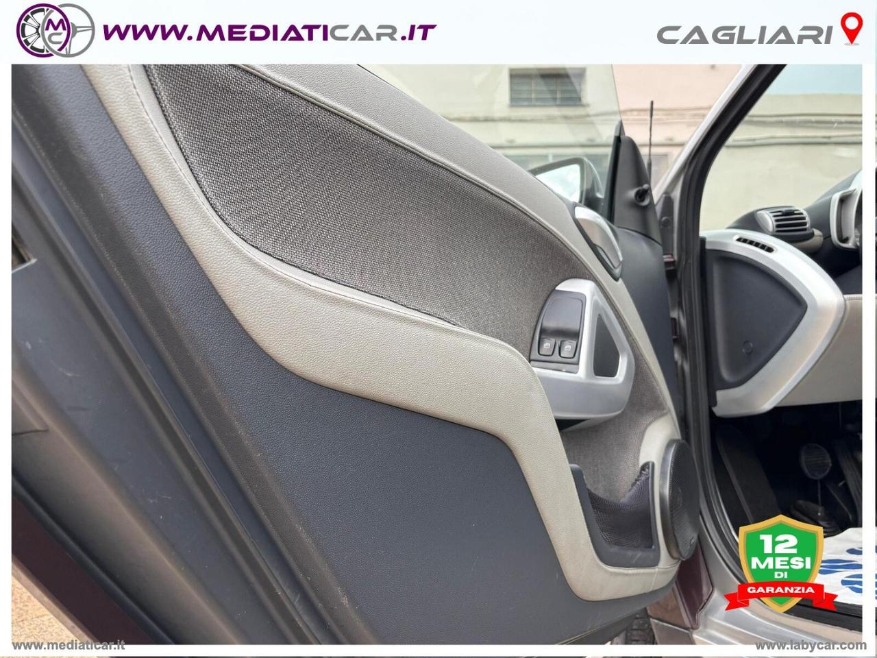 SMART fortwo 1000 52 kW MHD coupé HIGH STYLE