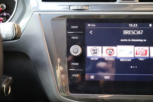 VOLKSWAGEN Tiguan 2.0 TDI Sport R-LINE 19" Full LED ACC Radar