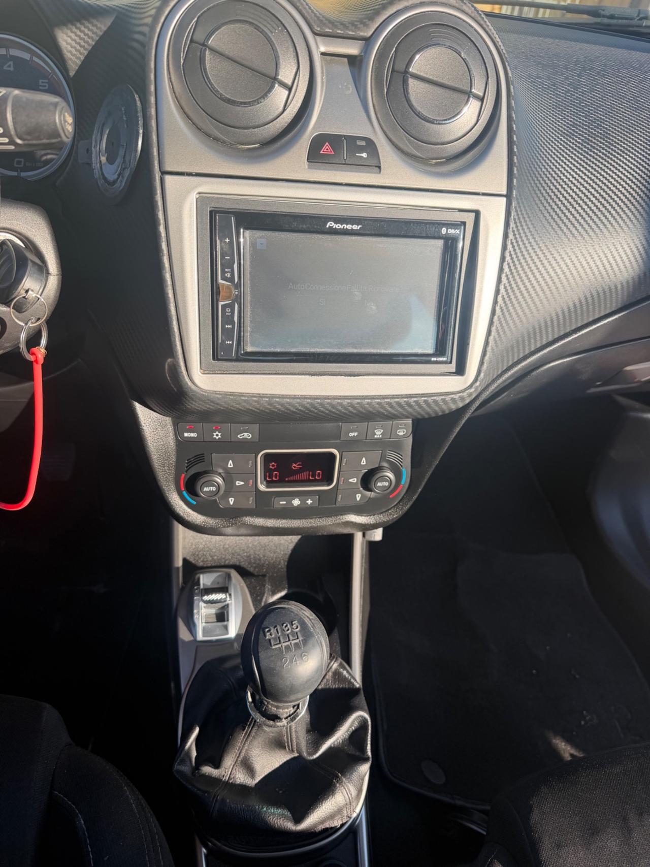 Alfa Romeo MiTo 1.6 JTDm 16V Distinctive Premium Pack