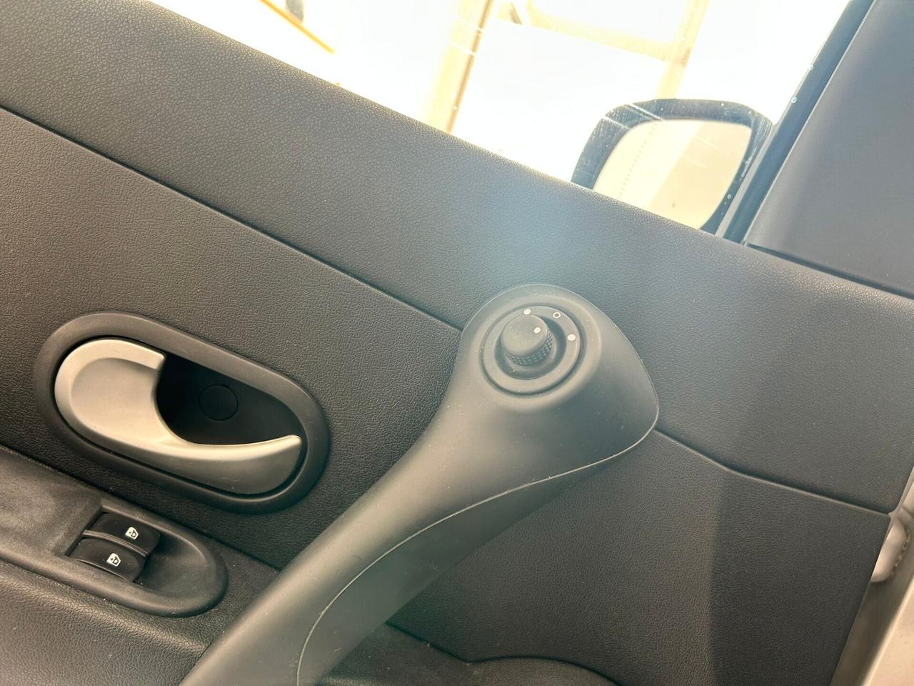 Renault Clio 1.2 GPL X NEOPATENTATI 2009