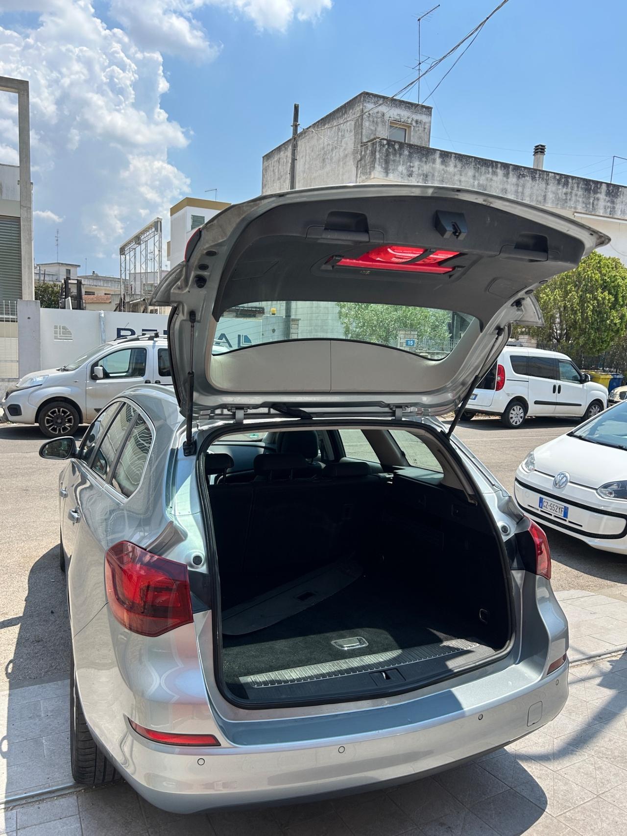 Opel Astra 1.7 CDTI 110CV 5 porte Elective-2011/CLIMA/TETTO/SENSORI