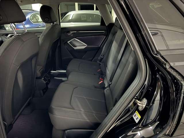 Audi Q3 35 2.0 tdi Business s-tronic