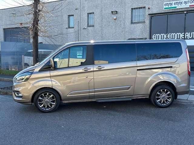 Ford Tourneo Custom 320 L2 H1 Titanium 2.0TDCi 185 Cv Auto 8 POSTI IVA