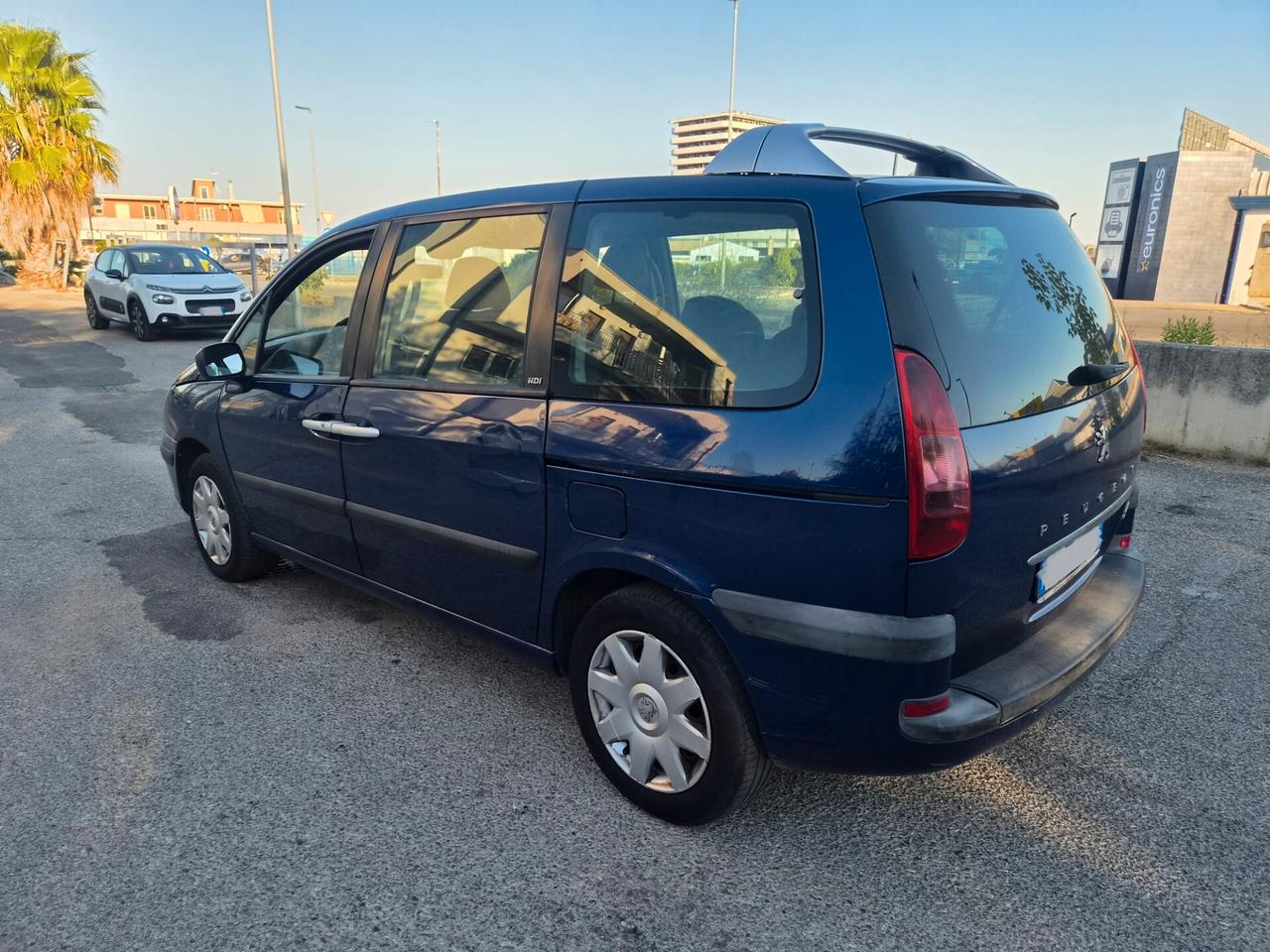 Peugeot 807 2.0 HDi S