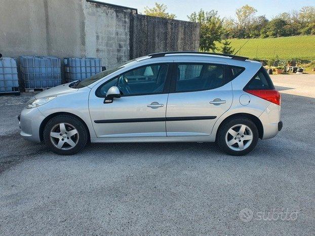 Peugeot 207 1.4 8V 75CV SW X Line ECO GPL