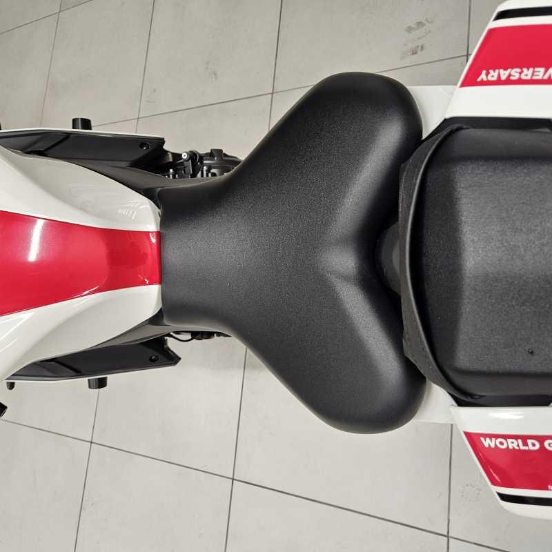 Yamaha YZF R7 World GP 60th Anniversary - 2023