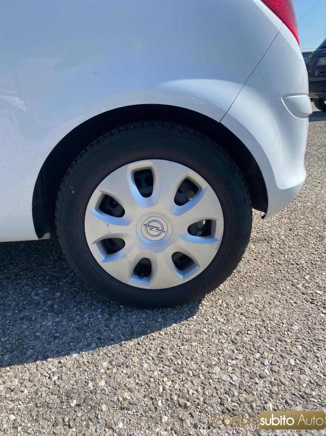 OPEL Corsa 1.2 85CV 3 porte GPL-TECH b-color