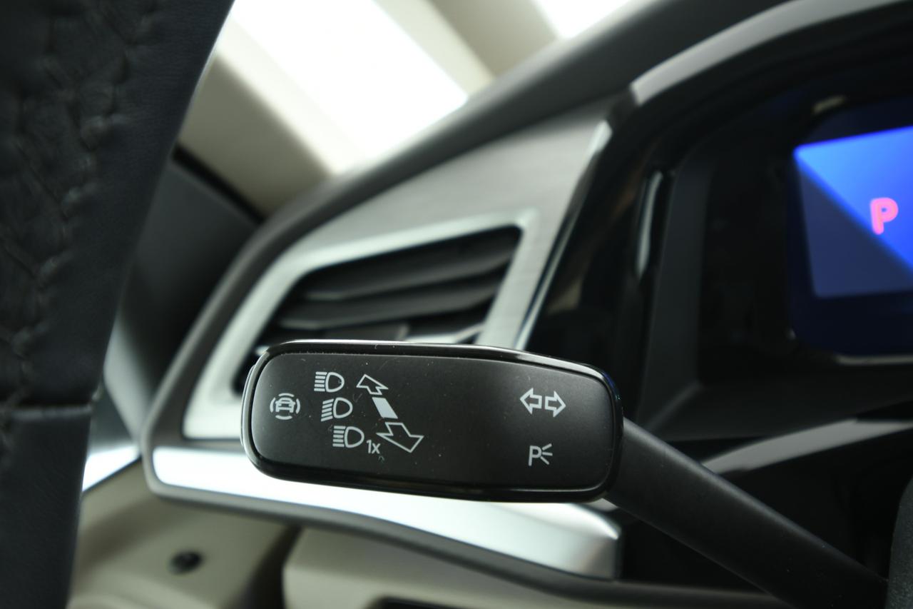 VOLKSWAGEN Multivan 2.0 tdi Space 150cv dsg 7 POSTI+ACC+GANCIO TRAINO+CAMERA- IVA COMPRESA