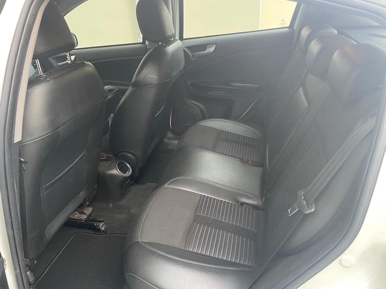 Alfa Romeo Giulietta 1.6 JTDm-2 105 CV Exclusive
