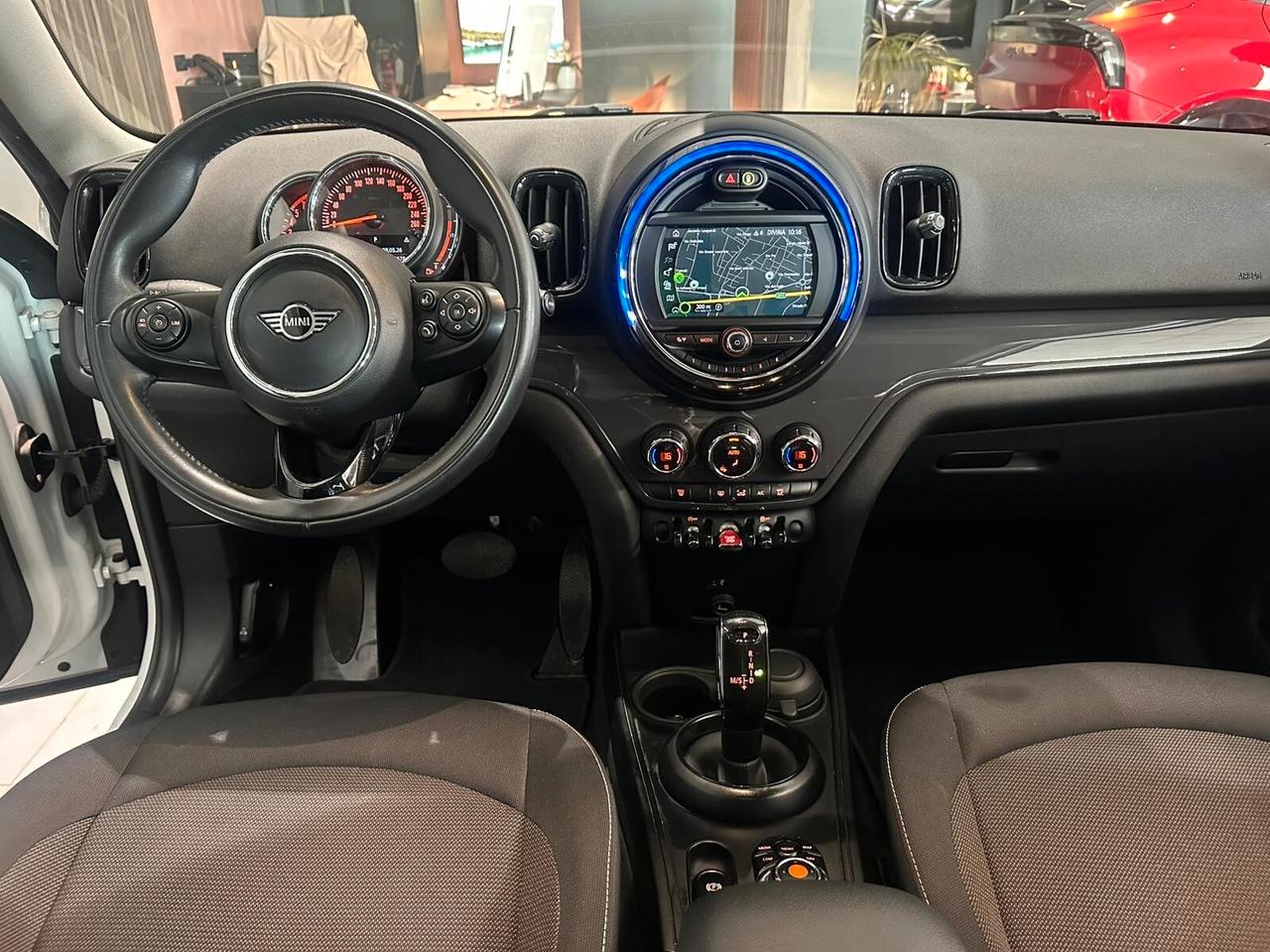 Mini Cooper D Countryman 2.0 Business Automatica