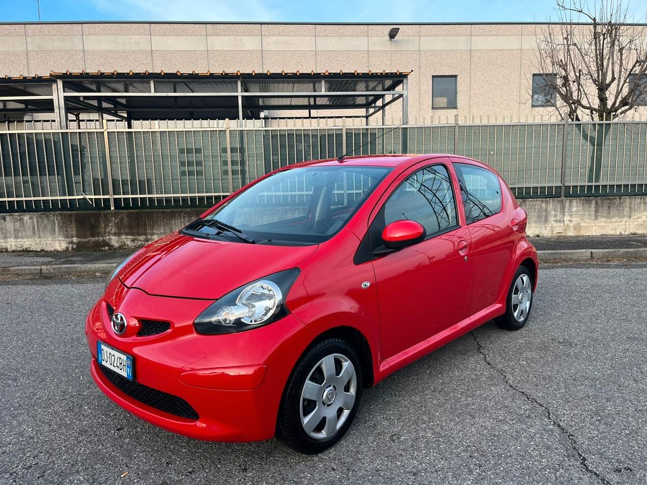 Toyota Aygo 1.0 BENZ SOLO 29.000 KM