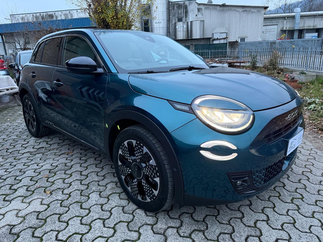 Fiat 600 Hybrid 100 CV DCT MHEV La Prima