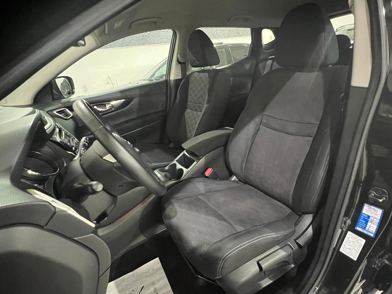 Nissan Qashqai 1.6 dCi 4WD Tekna 131 cv 2014