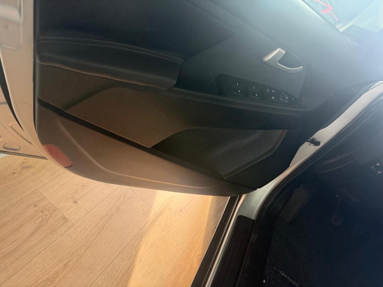 Kia Sportage 1.7 CRDI VGT 2WD Active