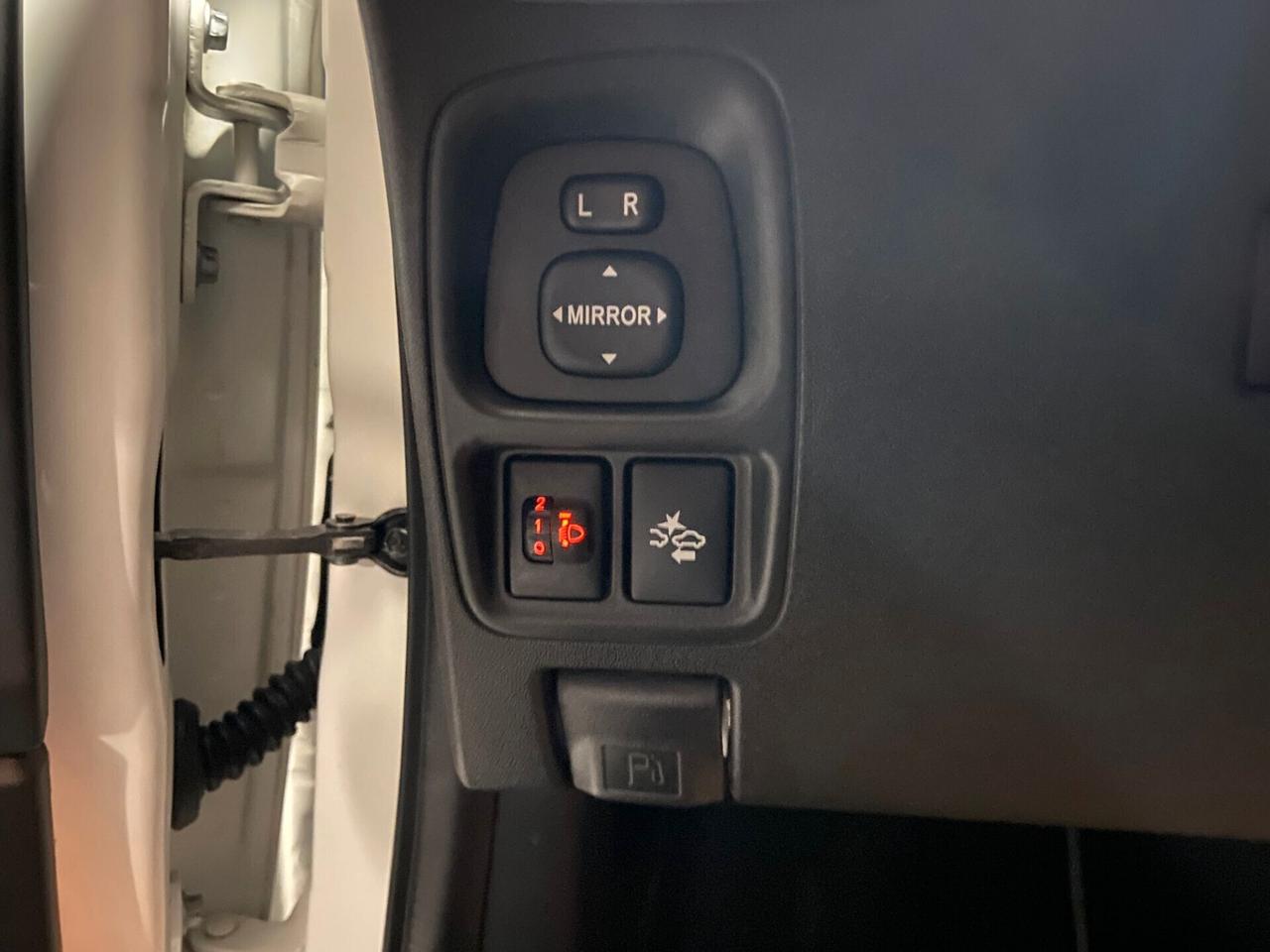 Toyota Aygo 1.0 VVT-i 72 CV 5 porte x-cite